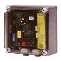 Voertuigdetector 230V voor de aansluiting van één detectielus IP65